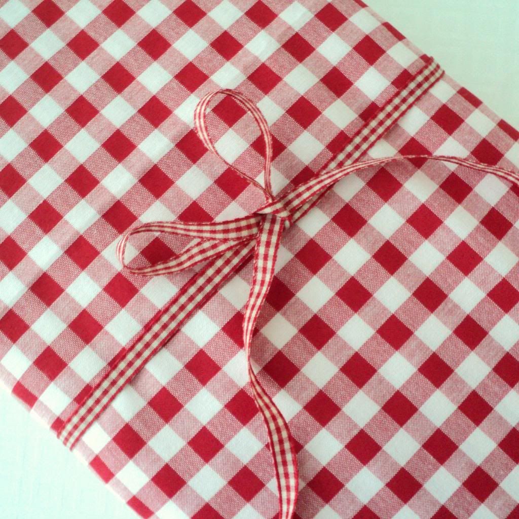 Kent Yarn Dyed Gingham Cotton Fabric per M