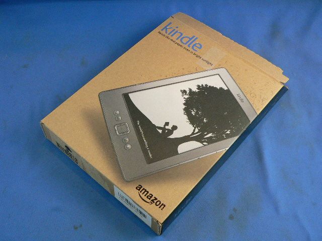  Kindle D01100 Electronic Book Reader