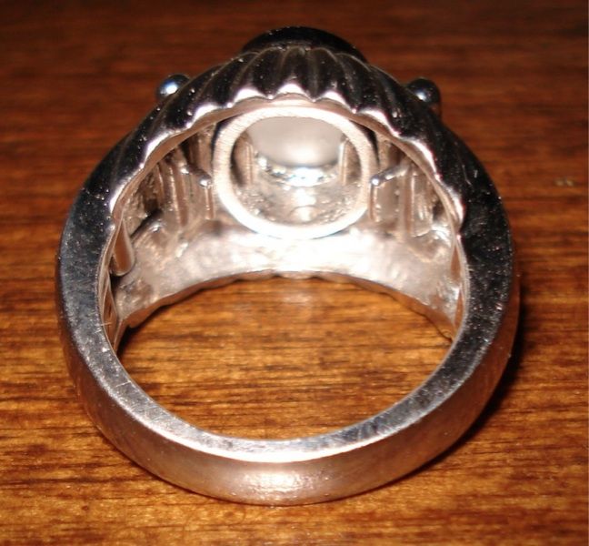 Caerleon Goldman Kolber 14kt Ster Ring Confetti Bezel