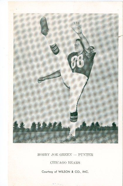 WT NFL Photo of Chicago Owls Larry Ferguson Adv Wilson Co QjQ