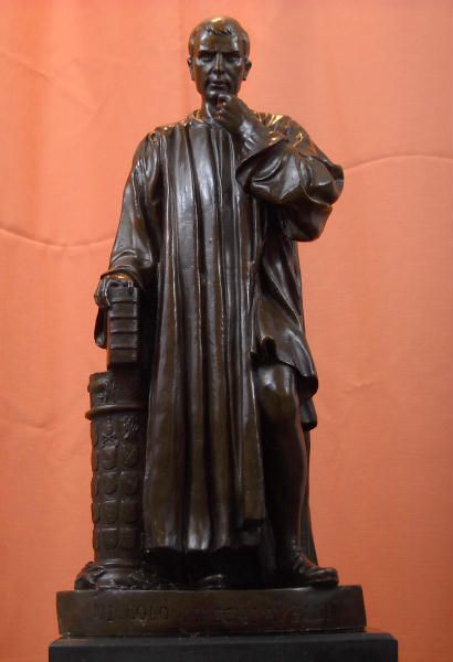 Machiavelli Bronze Statue Uffizi Bookcase Politics