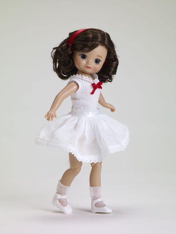 Tonner 8 Betsy McCall Basic Tiny Betsy Brunette E8BCBD01