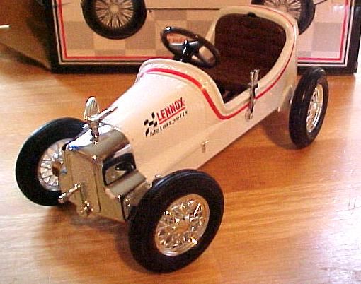 lennox pedal car