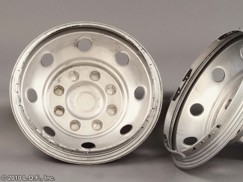74 91 Chevy 16 x 6 Stainless Dually Wheel 8 Hand Simulators Liners 8