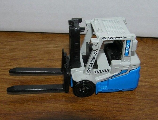 New Loose Matchbox 2009 Blue Gray Power Lift Fork Lift MB704 Forklift