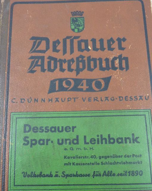 Zustand  siehe Foto Gebrauchsspuren, Cover kl. Schürfungen