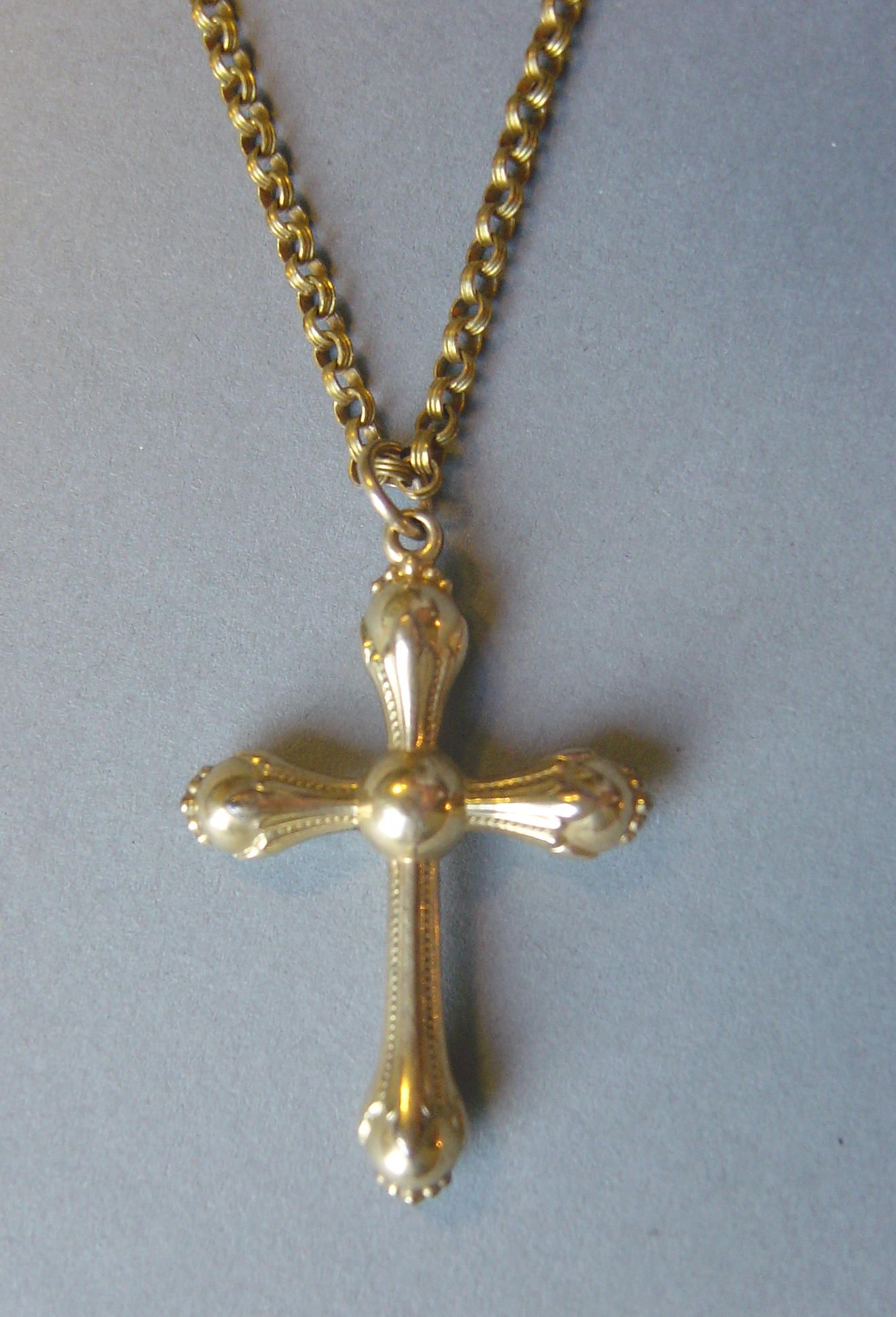 um1880 Schaumgold Kreuz mit Original Kette / Biedermeier Anhäger