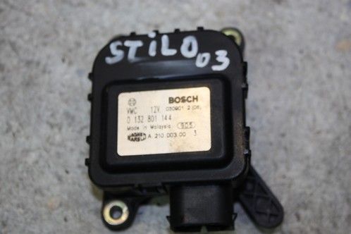 Fiat Stilo 192 1,9 JTD Stellmotor Heizung 0132801144