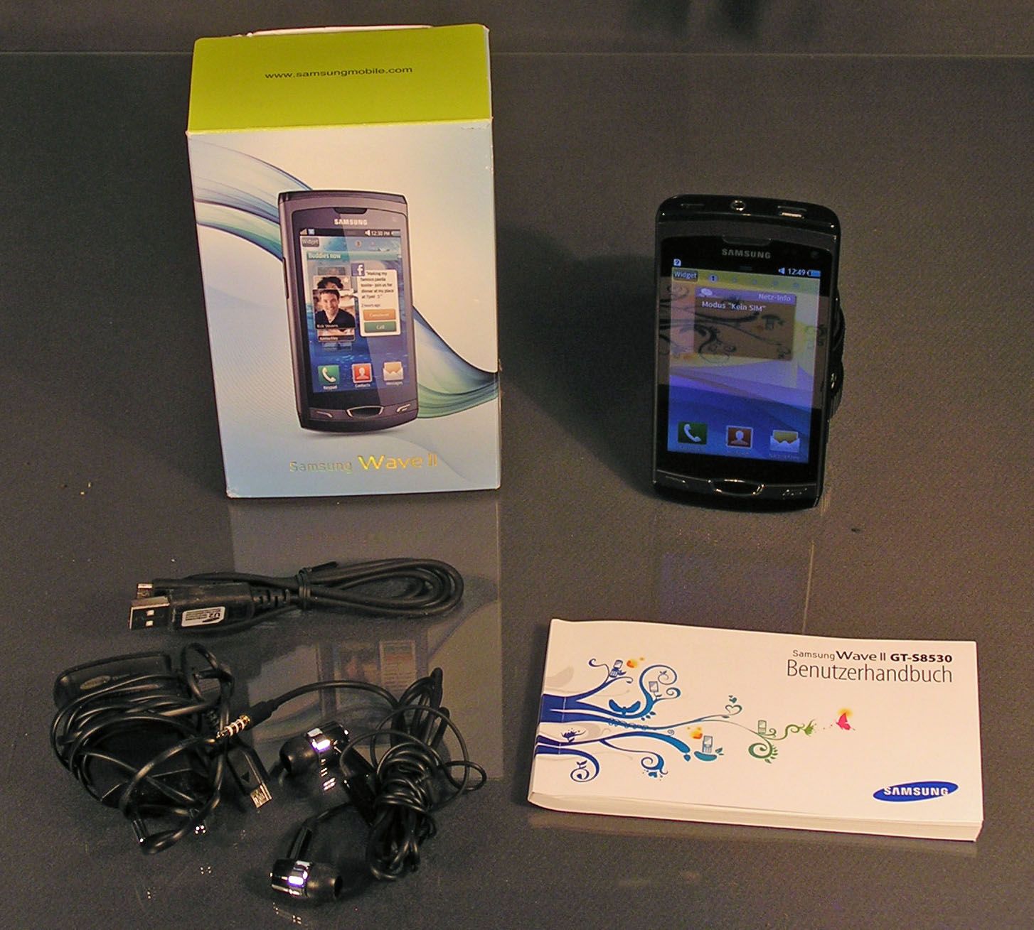 Samsung Wave II S8535 ebony gray 3,7 Touchscreen 5 MP 2 GB Ohne