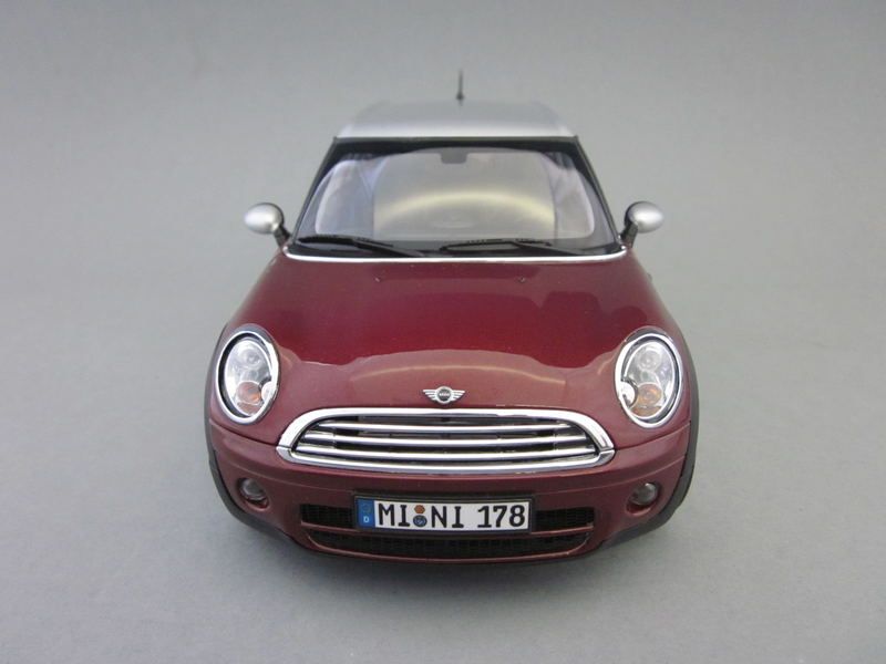 Original Mini Cooper Clubman Nightfire Red rot 118 Kyosho Modellauto