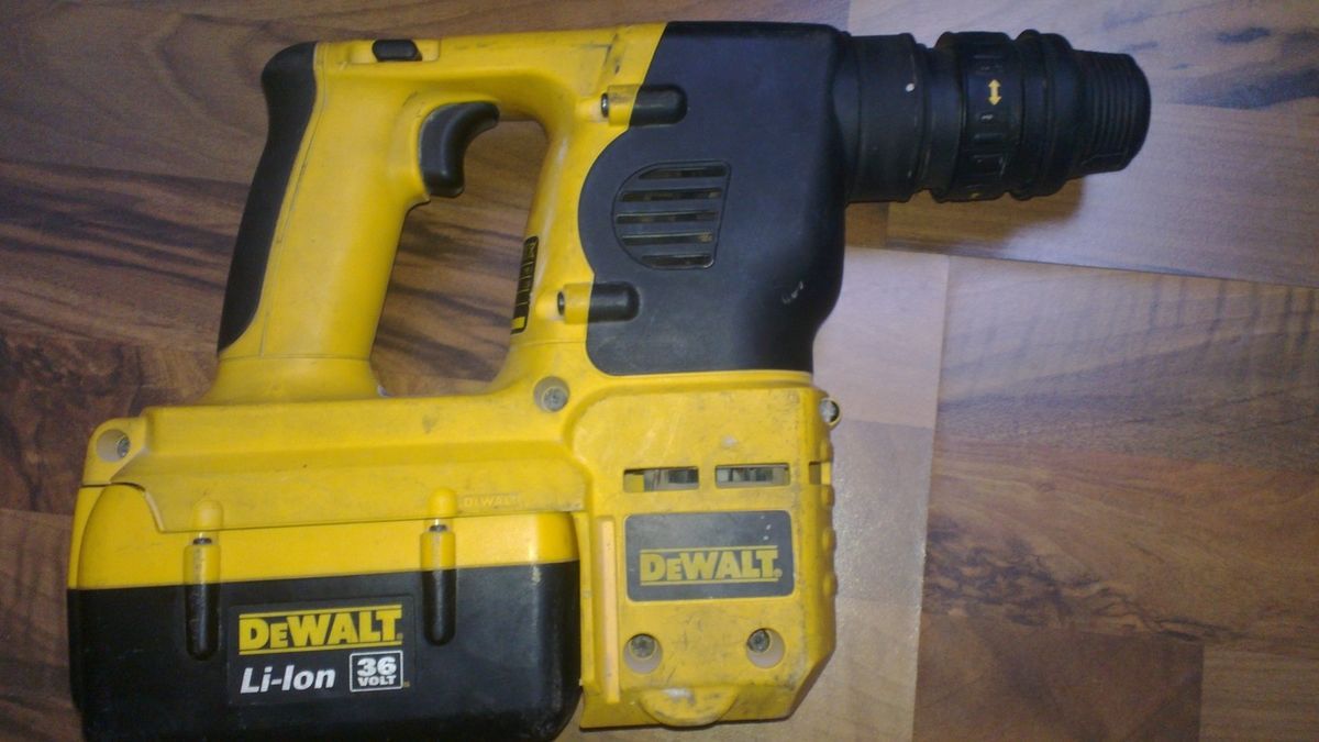 DeWalt Kombihammer Akku 36V DC234 Akku Bohr  Schlaghammer