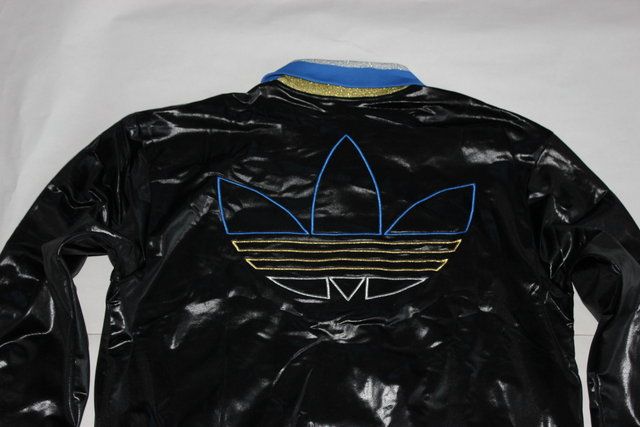 NEU+ ADIDAS CHILE 62 JACKE SCHWARZ GR S EDEL GLÄNZEND SWEATJACKE