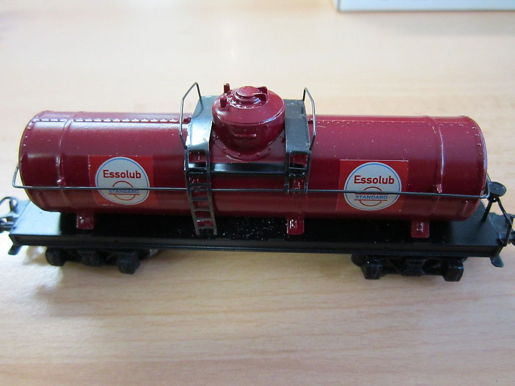 Märklin H0 Sondermodell, 334 Kesselwagen 4 A, ESSOLUB 800