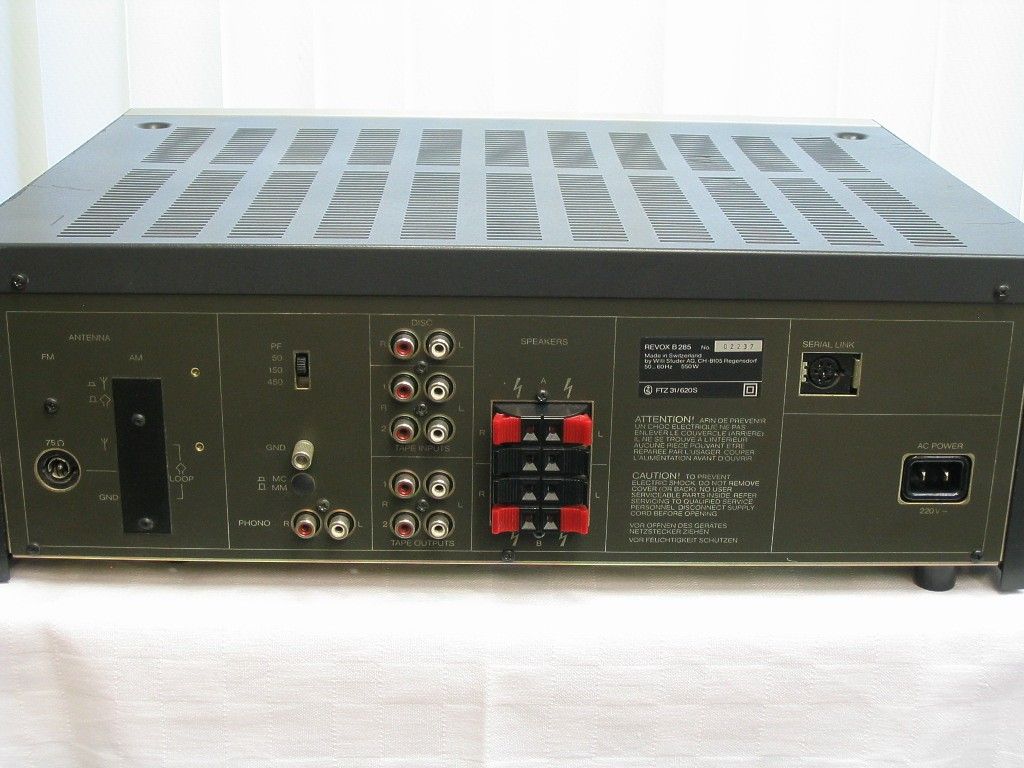 Revox B 285 AM/FM Receiver der absoluten Spitzenklasse   komplett