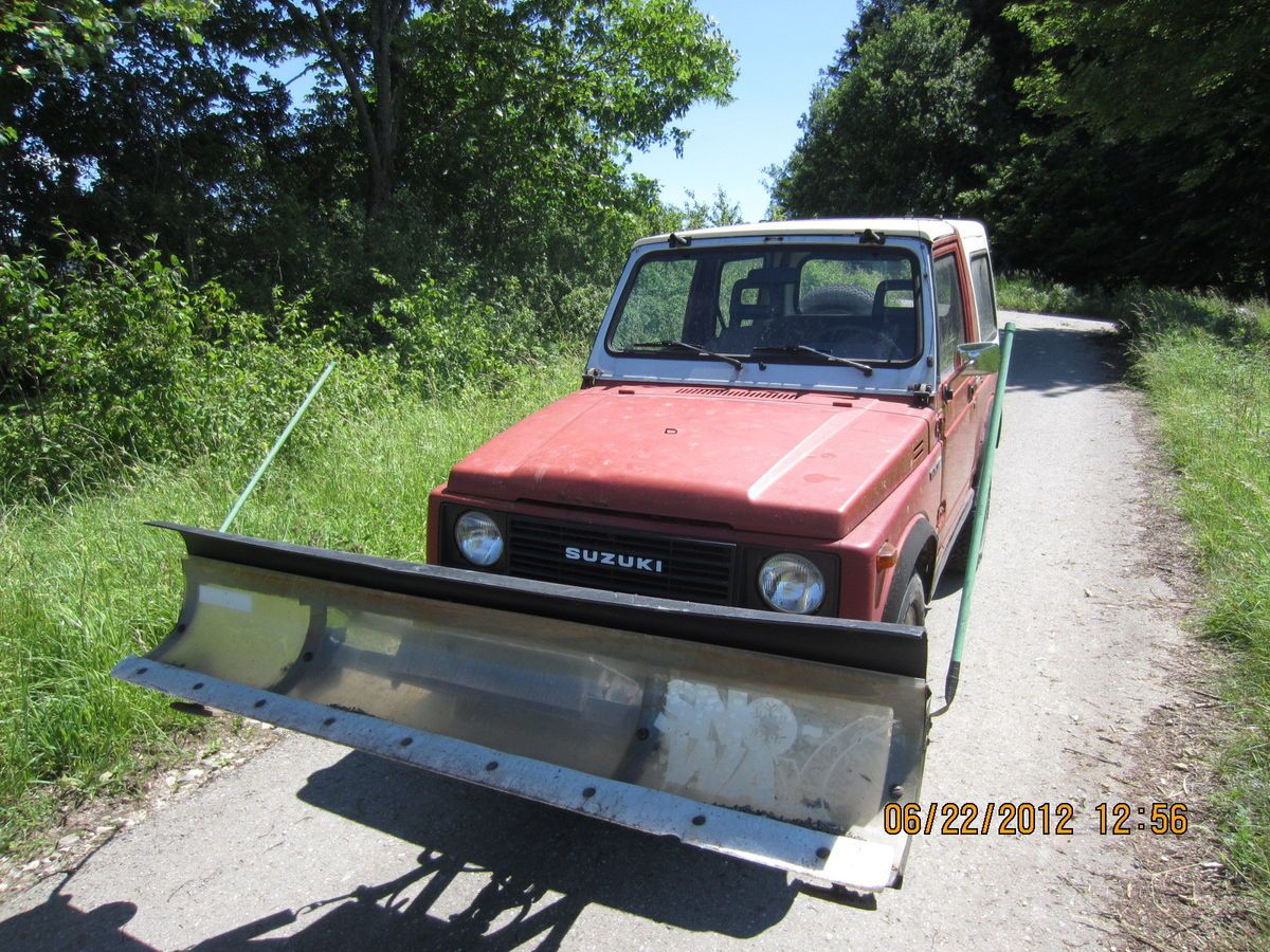 Suzuki SJ 413 +Schneepflug Allrad Schneeschieber Unimog Traktor Schnee