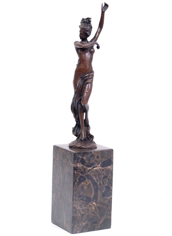 BRONZE AKT FIGUR BADENDE VENUS 36cm FRAU auf MARMORSOCKEL FRAUENAKT