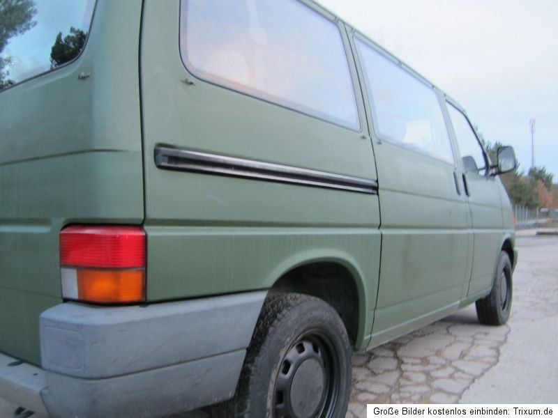 VW Transporter Bus T4 2,4 Diesel 1.Hand Bundeswehr Militär