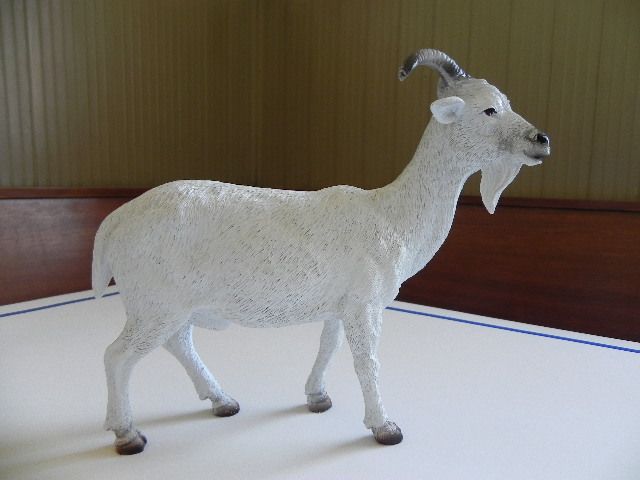 ZIEGE stehend,20 cm Tierfigur,sehr echt ,Neuware