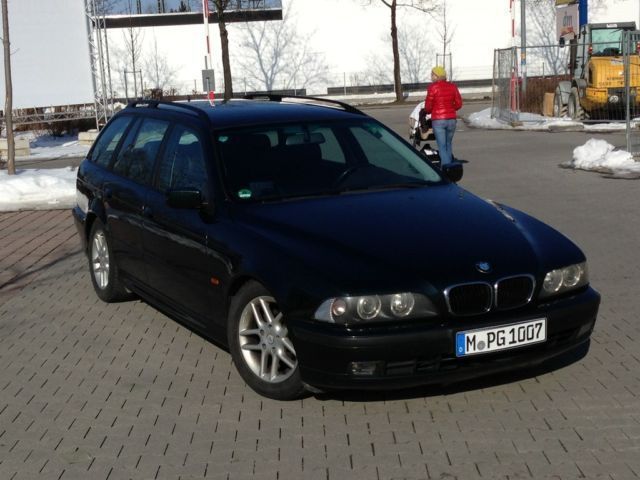 BMW E39 528i touring Leder Telefon Standheizung Sitzheizung XENON PDC