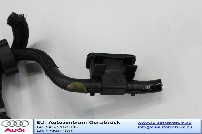 Original Audi A1 Q3 VW Seat Kraftstoffleitung mit Dämpfer 2.0 TDI