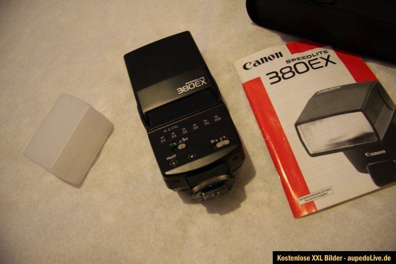 Blitz Canon Speedlite 380EX für Canon EOS & Powershot Blitzgerät mit