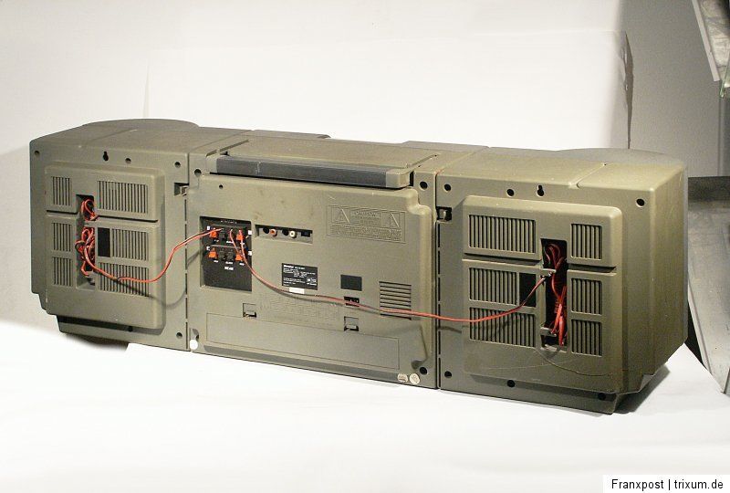 TRISTAR RR571 MONSTRÖSER GHETTOBLASTER RADIORECORDER RADIO