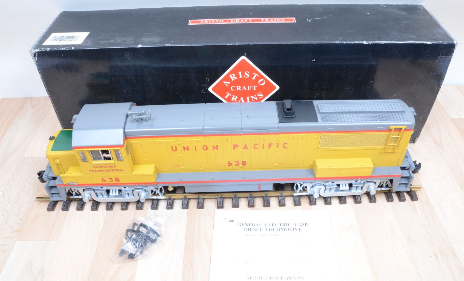 22113 US Diesellok GE U25 B Union Pacific 638 / Spur 1 / OVP