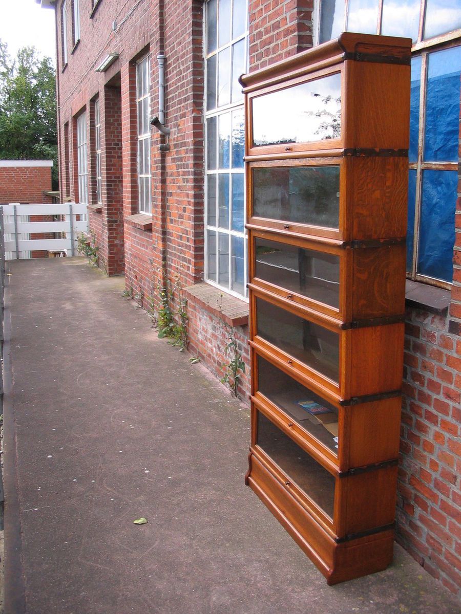 Original GLOBE WERNICKE Bücherschrank Vitrine Bücherregal ca. 1920