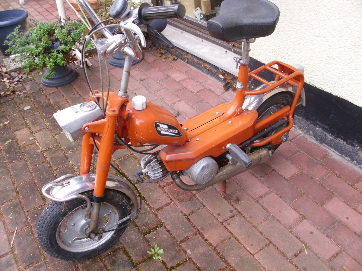 Hercules Mini Bike CB1 Oldtimer Ersatzteiltraeger Bastlerfahrzeug