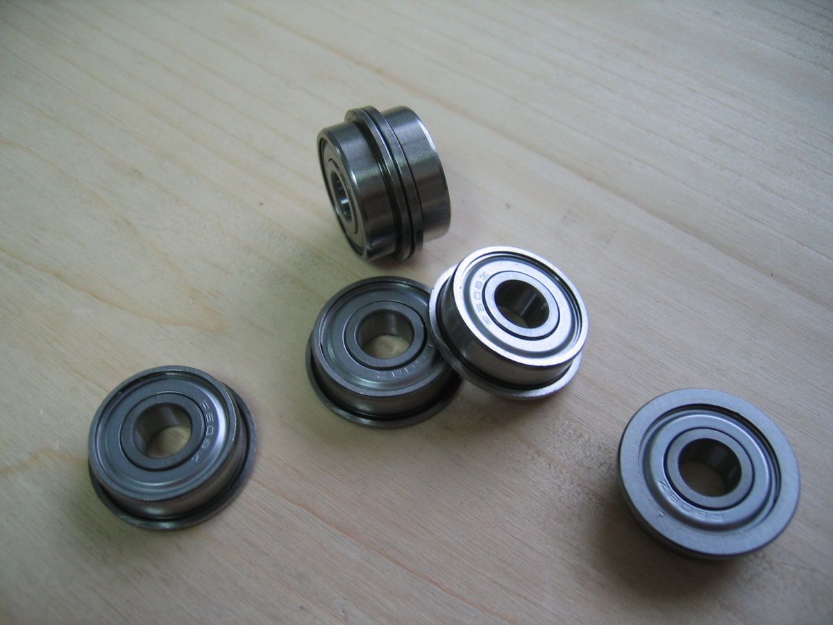 mit Flansch / Bundlager F695 ZZ / F 695 2Z / FL695ZZ 5x13x4mm