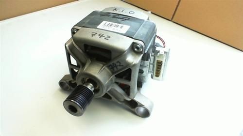 Bauknecht Motor MCA 61/64 148/CY (742)