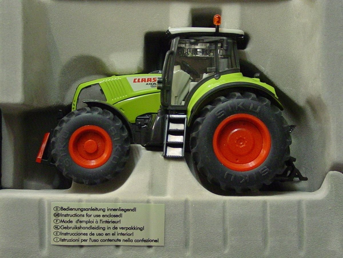 SIKU 6758 Claas Axion 850 Traktor für IR Fernsteuerung NEU OVP