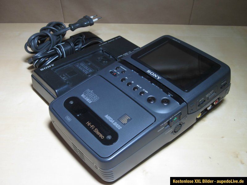 SONY GV 300E Video8 Recorder 8mm