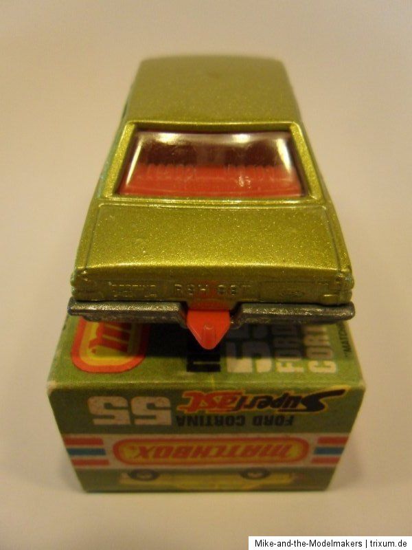 Matchbox ★ Superfast ★ # 55 FORD CORTINA / VITRINENMODELL