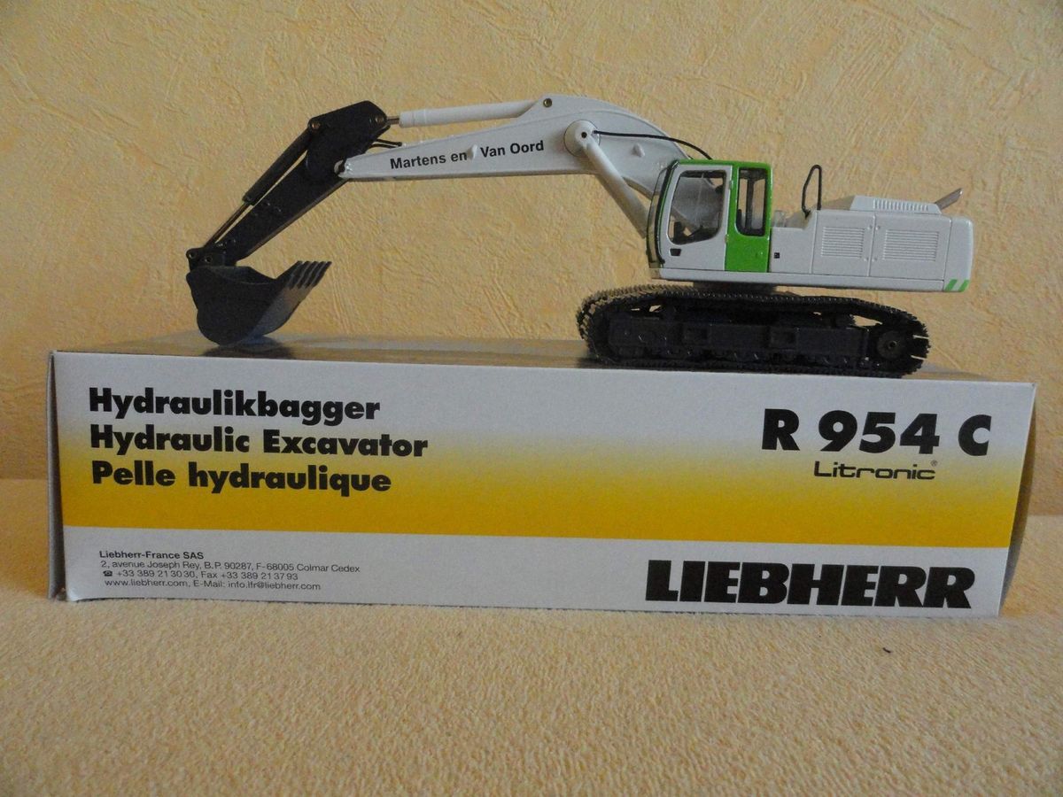LIEBHERR Kettenbagger R954C limitiertes Sondermodell MVO CONRAD in 1