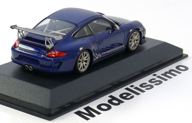 43 Minichamps Porsche 911 (997II) GT3 RS 2010 bluemet